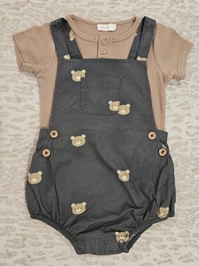 Jamie Kay Bear Print Shortalls with Tan Henley Tee Sz 3
